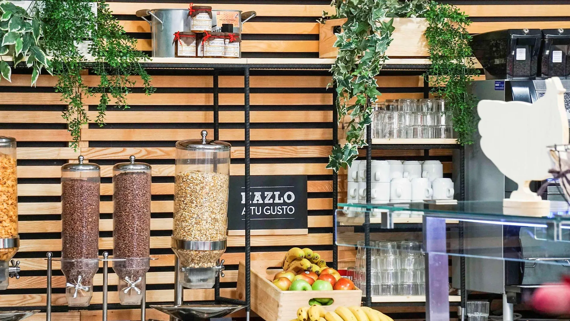 Ibis Girona Hotel