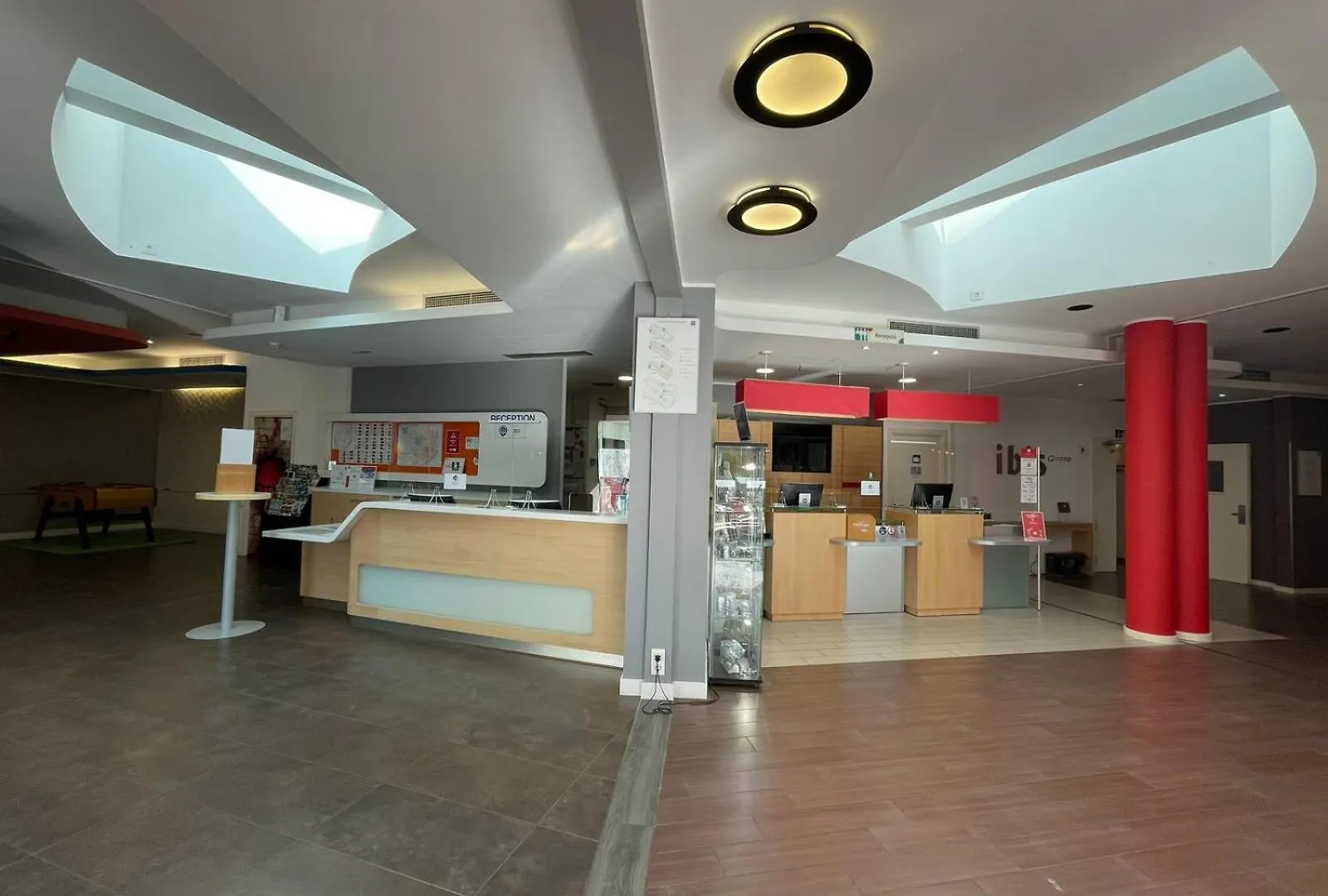 Ibis Girona Hotell
